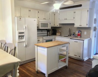 Lookout Lagoon – NEW LISTING – Tennis Villa C3